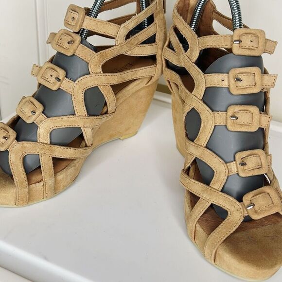L'amour Des Pieds Ivanna Womens Suede Wedge Platform Sandals Heels Size 6.5 Tan - Picture 3 of 8
